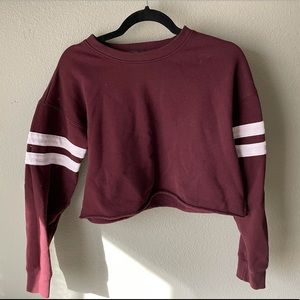 Cropped crewneck